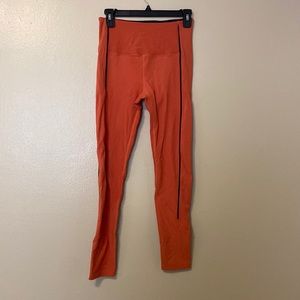 Zyia active woman’s seamless leggings